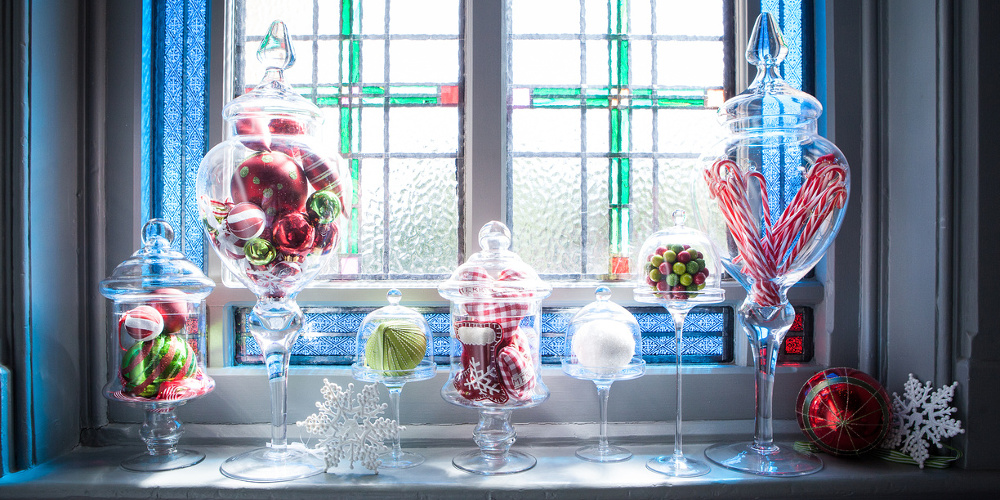 our christmas work is as varied as our weddings and gala dinners with briefs ranging from very traditional gold and red trees in cosy lounges to - Red White And Turquoise Christmas Decor our christmas work is as varied as our weddings and gala dinners with briefs ranging from very traditional gold and red trees in cosy lounges to - Red White And Turquoise Christmas Decor